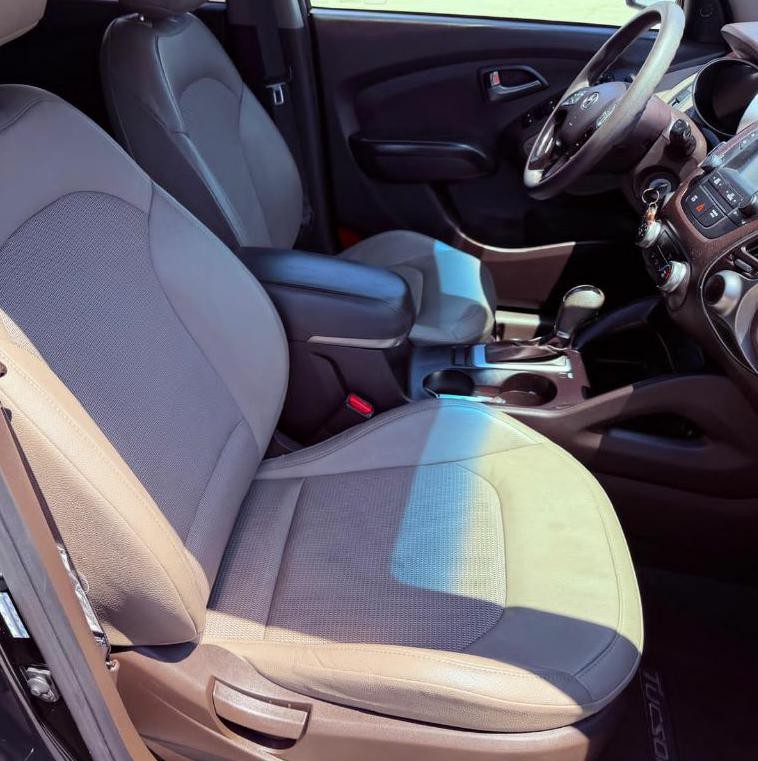 2015 Hyundai Tucson Image 16
