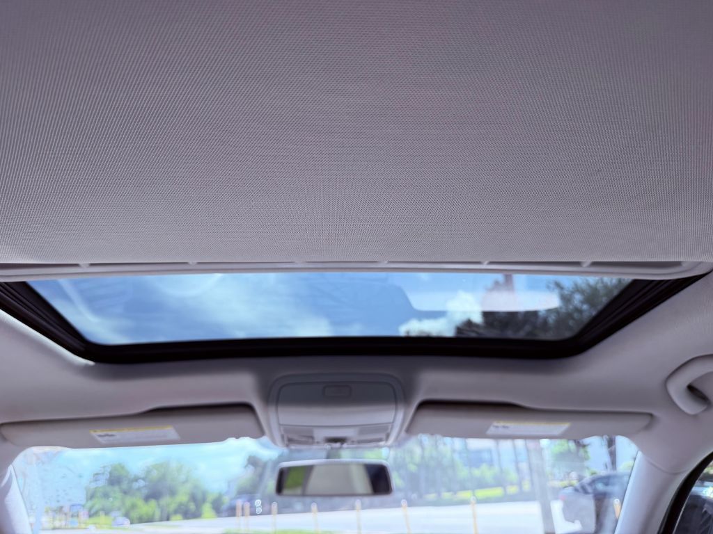 2019 Volkswagen Passat Image 28