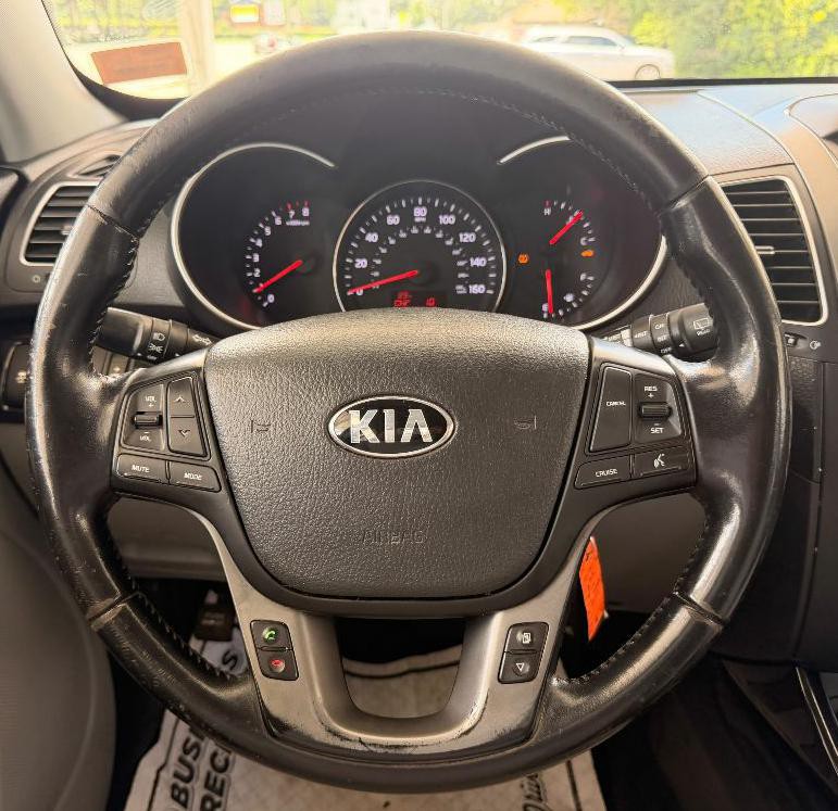 2015 Kia Sorento Image 10