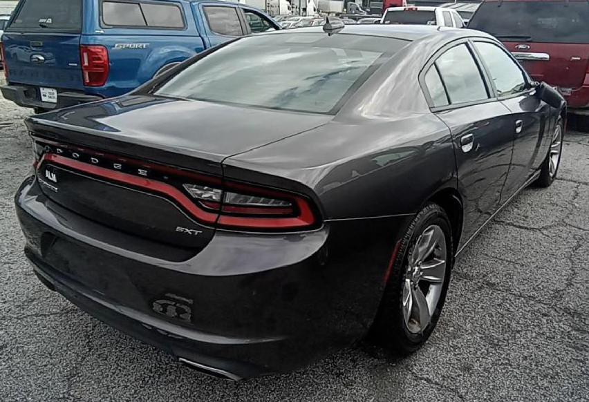 2017 Dodge Charger Image 4