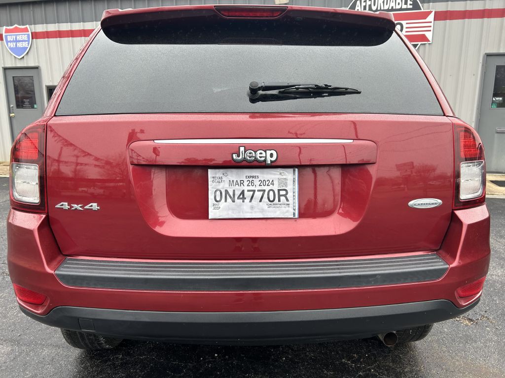 2017 Jeep Compass Image 4