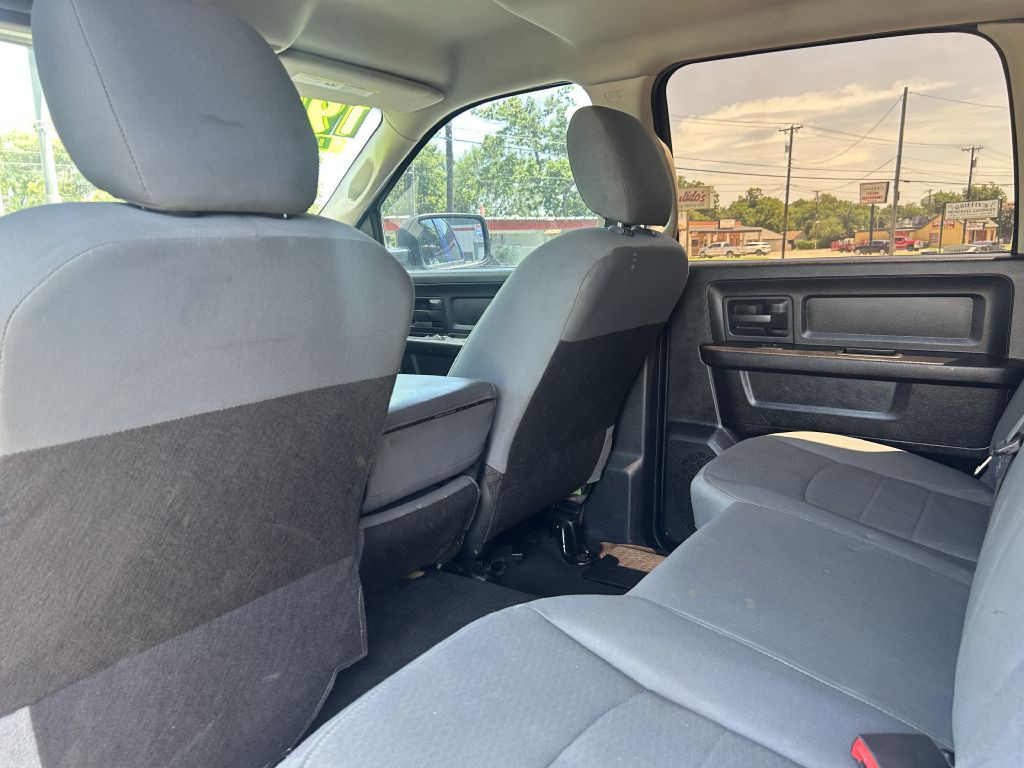 2015 RAM 1500 Image 6