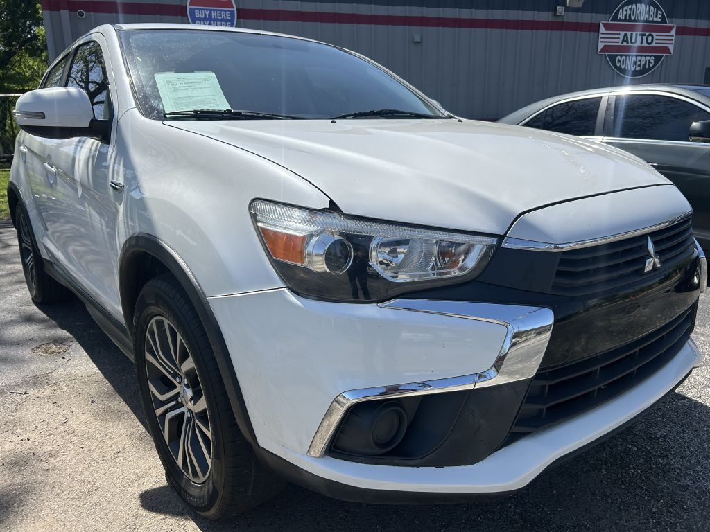 2016 Mitsubishi Outlander Image 3