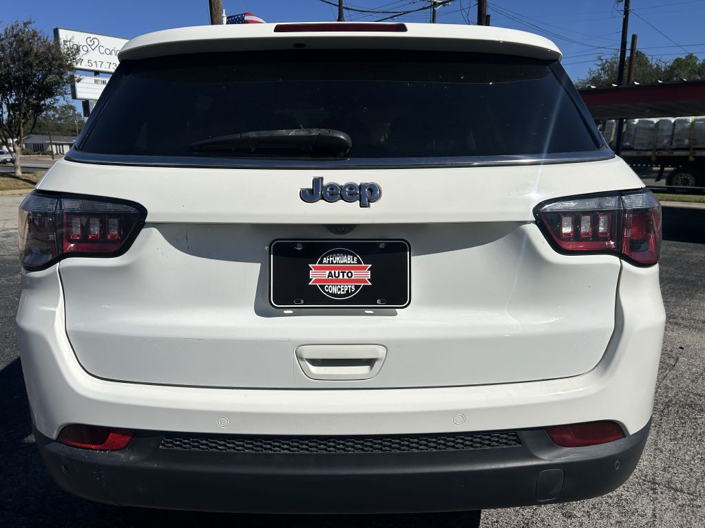 2019 Jeep Compass Image 4