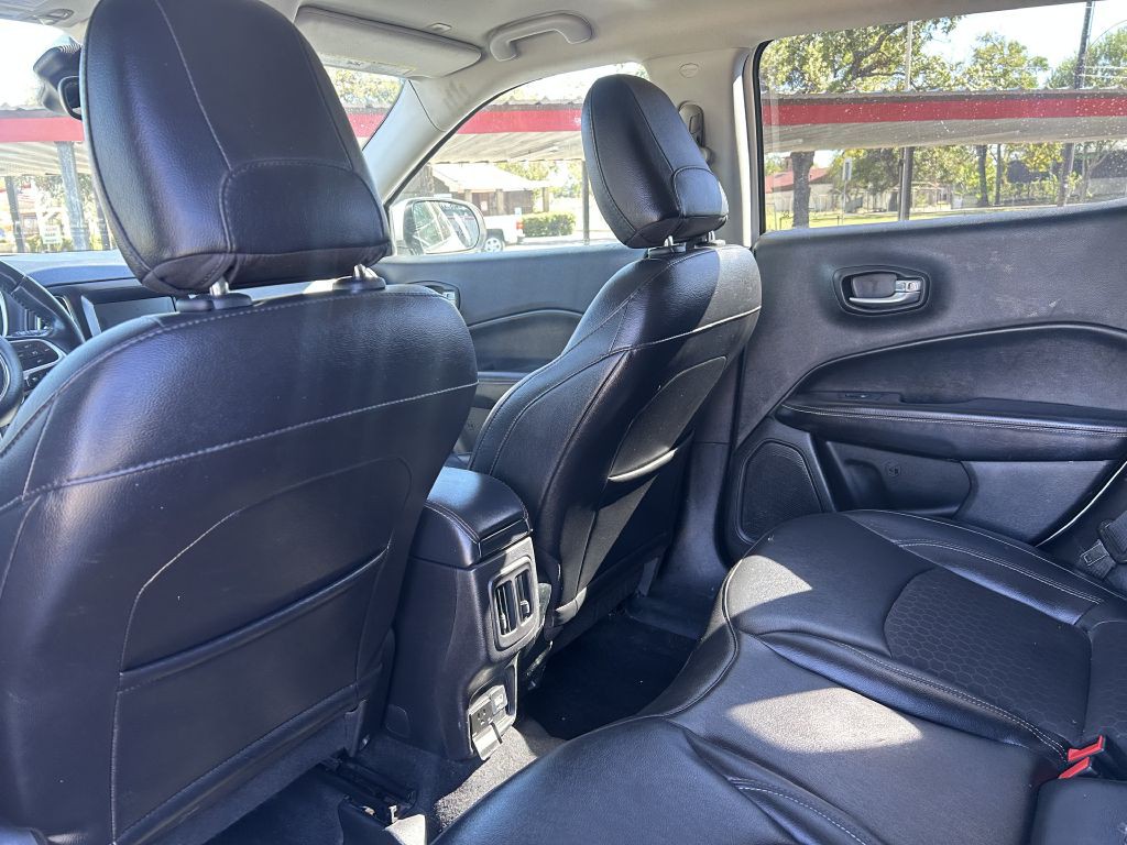 2019 Jeep Compass Image 6