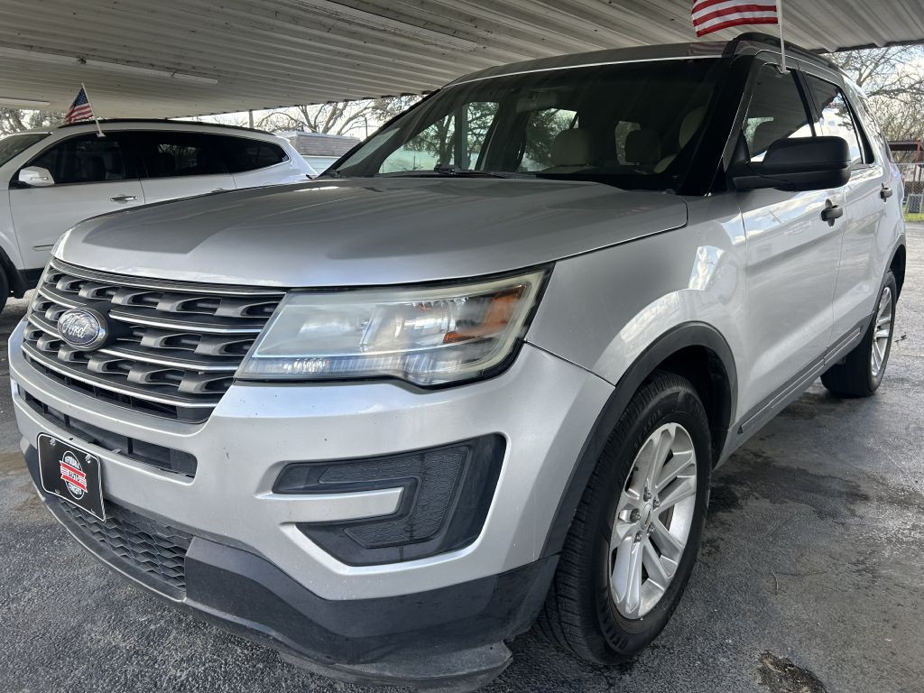 2016 Ford Explorer Image 1