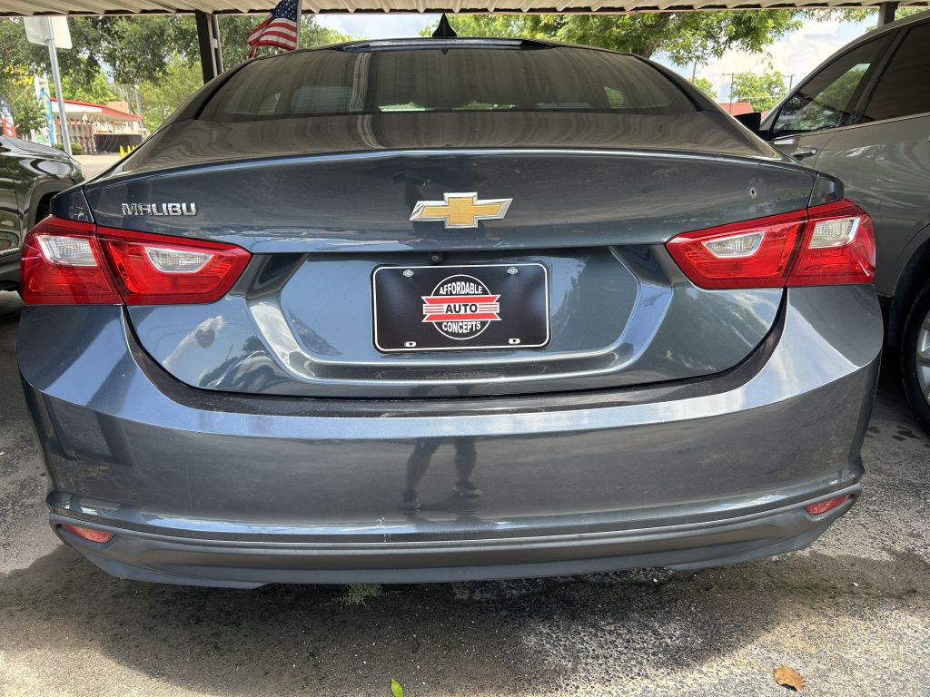2019 Chevrolet Malibu Image 4
