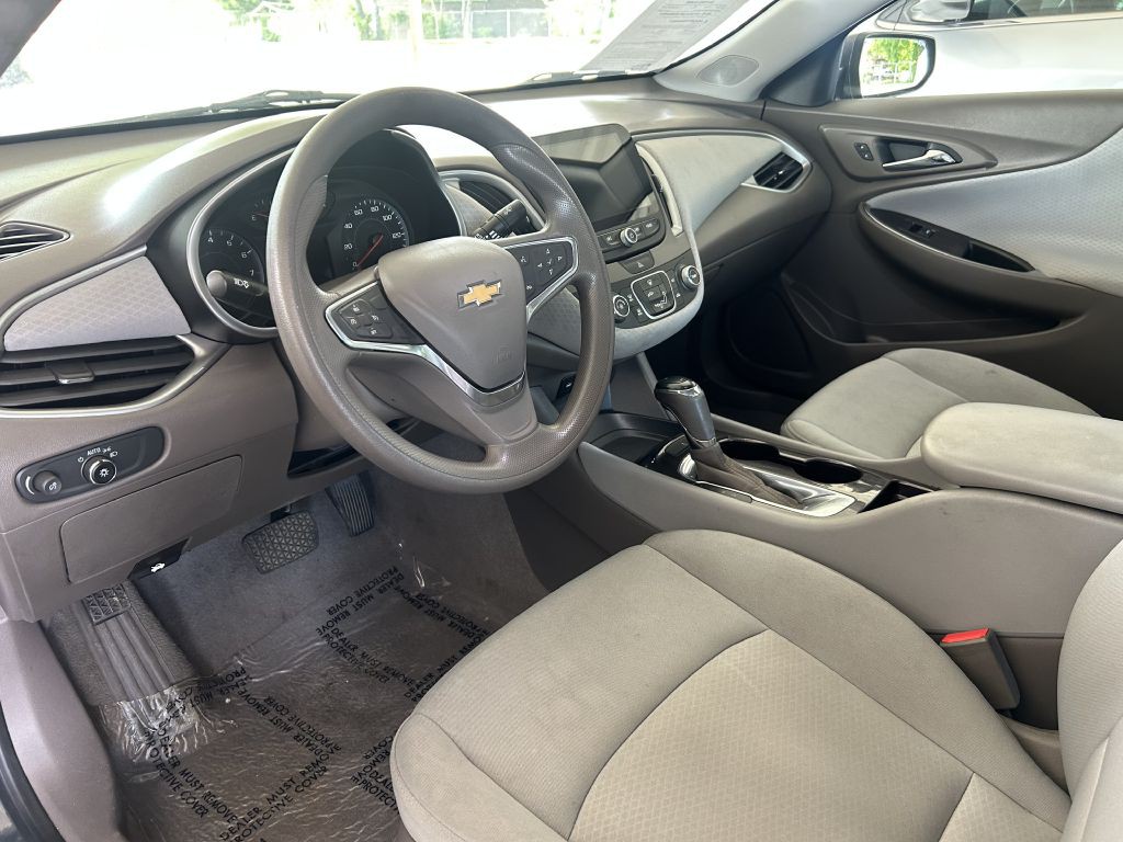2019 Chevrolet Malibu Image 5