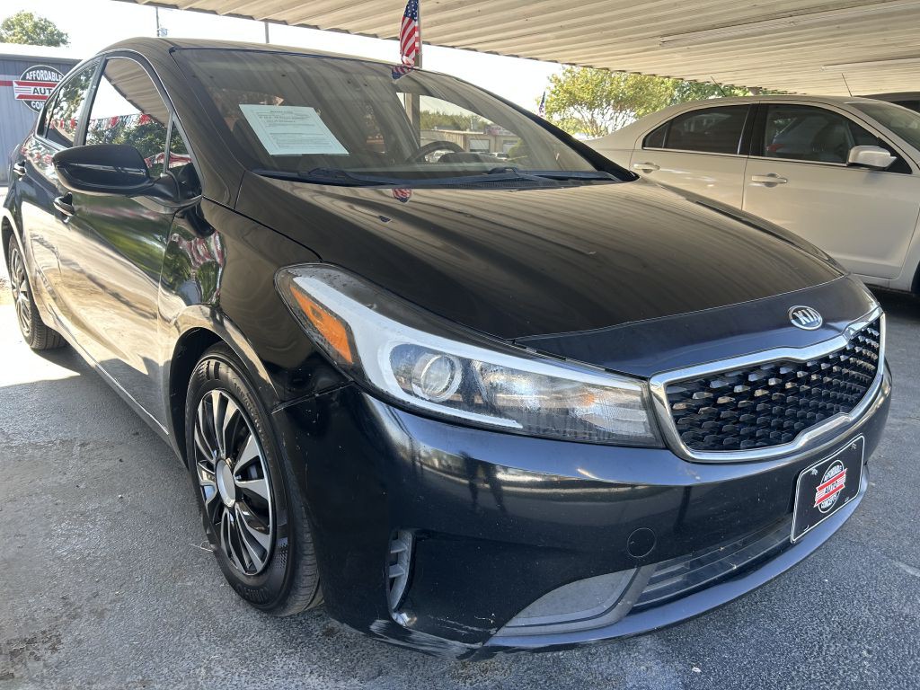 2017 Kia Forte Image 3