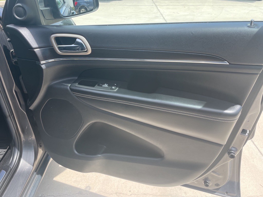 2014 Jeep Grand Cherokee Image 14