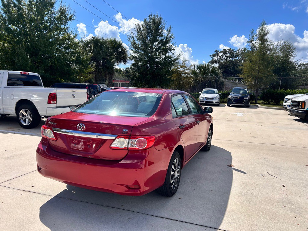 2011 Toyota Corolla Image 5