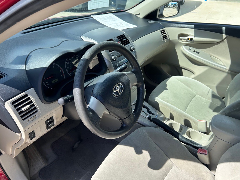 2011 Toyota Corolla Image 8