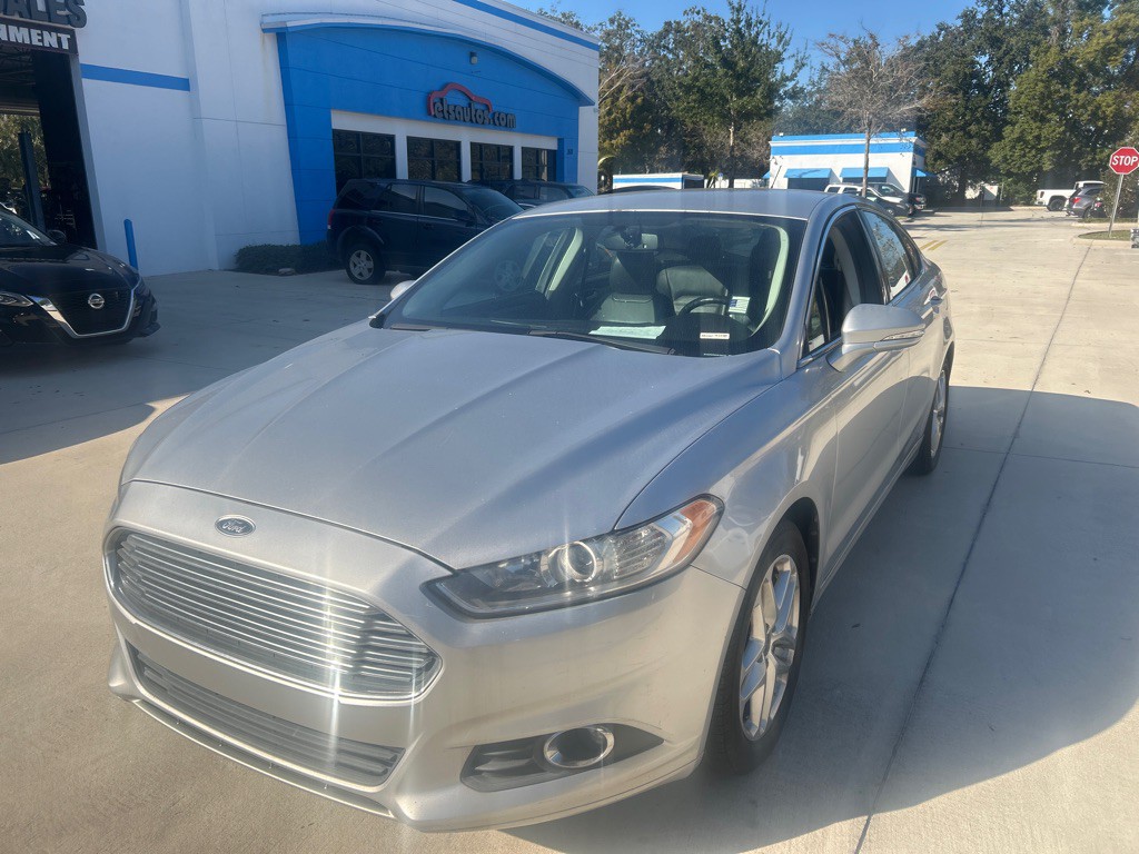 2013 Ford Fusion Image 1