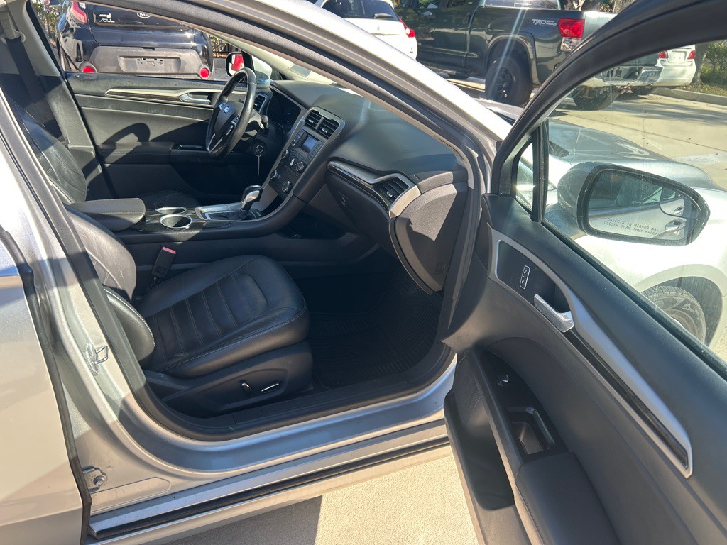 2013 Ford Fusion Image 11