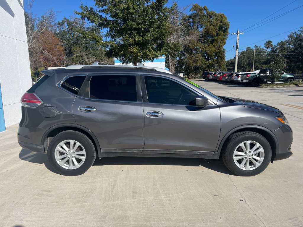 2016 Nissan Rogue Image 4