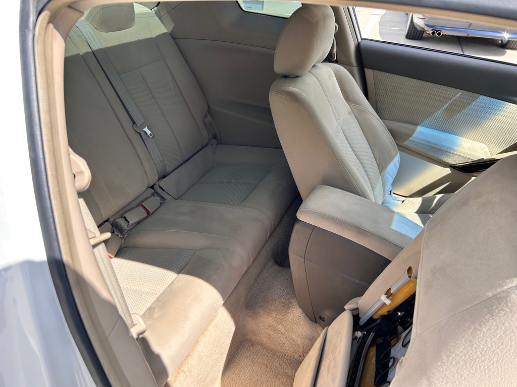 2010 Nissan Altima Image 16