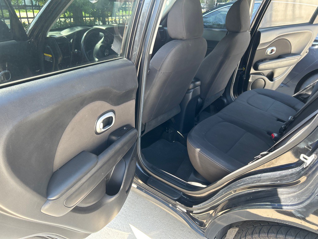2016 Kia Soul Image 13