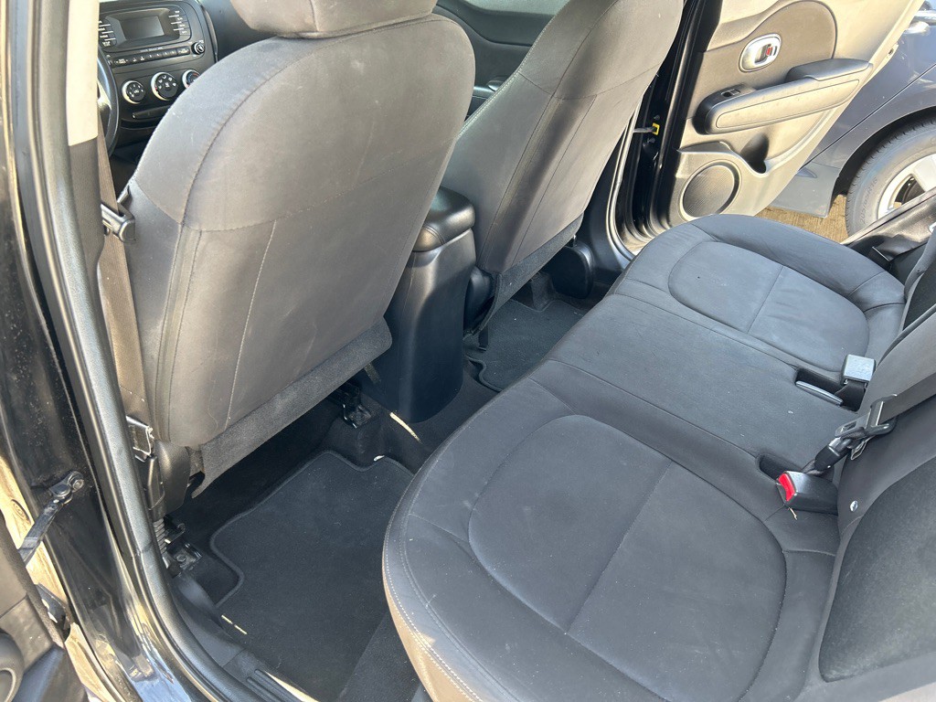 2016 Kia Soul Image 14