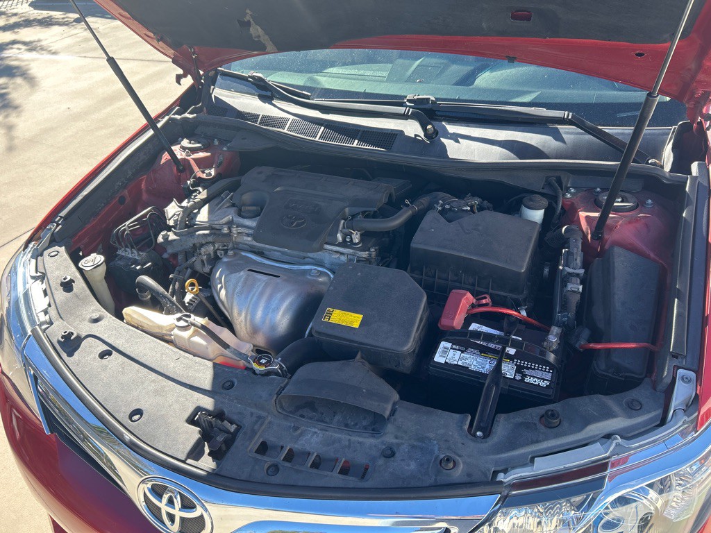 2012 Toyota Camry Image 14