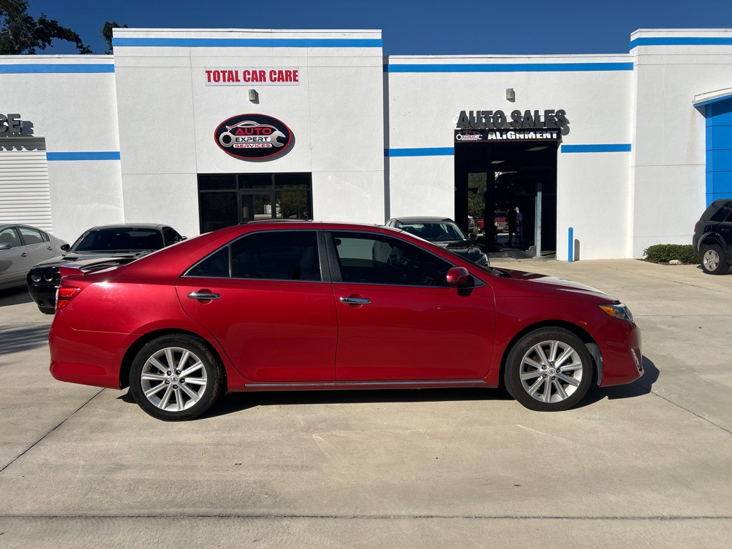 2012 Toyota Camry Image 3