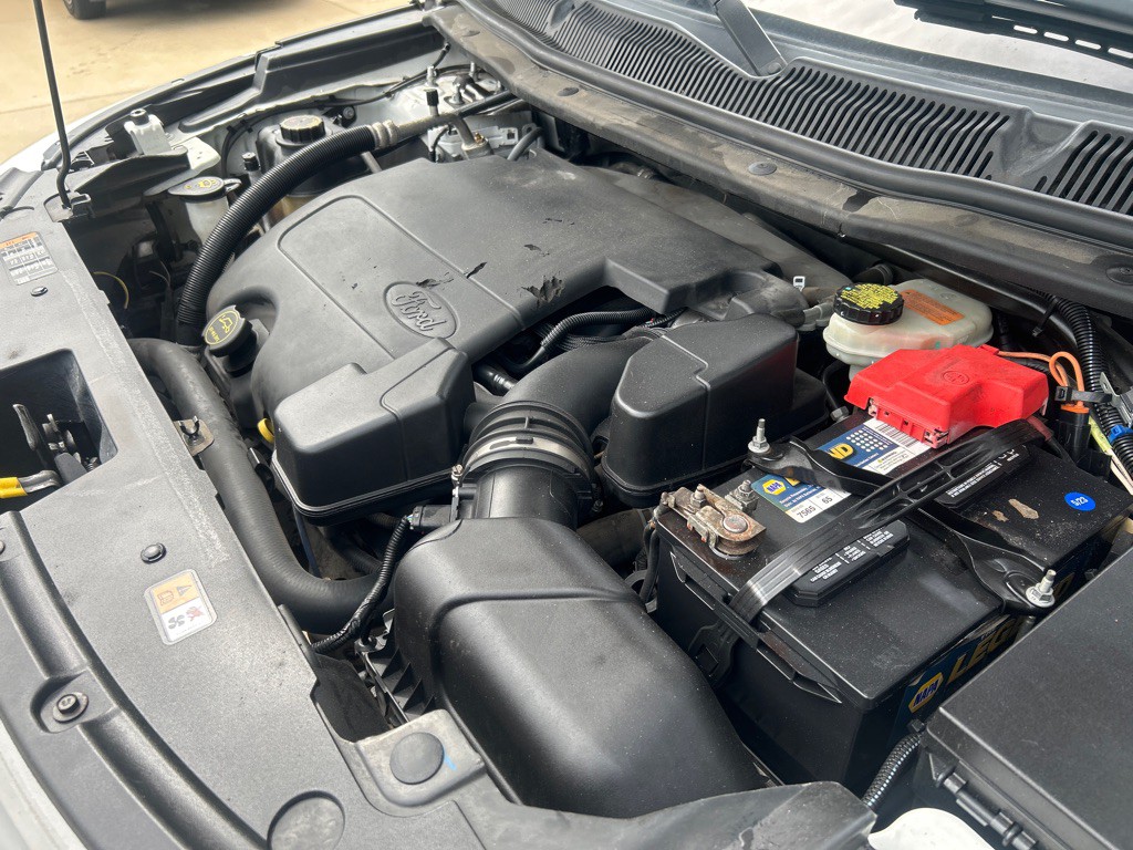 2015 Ford Explorer Image 24