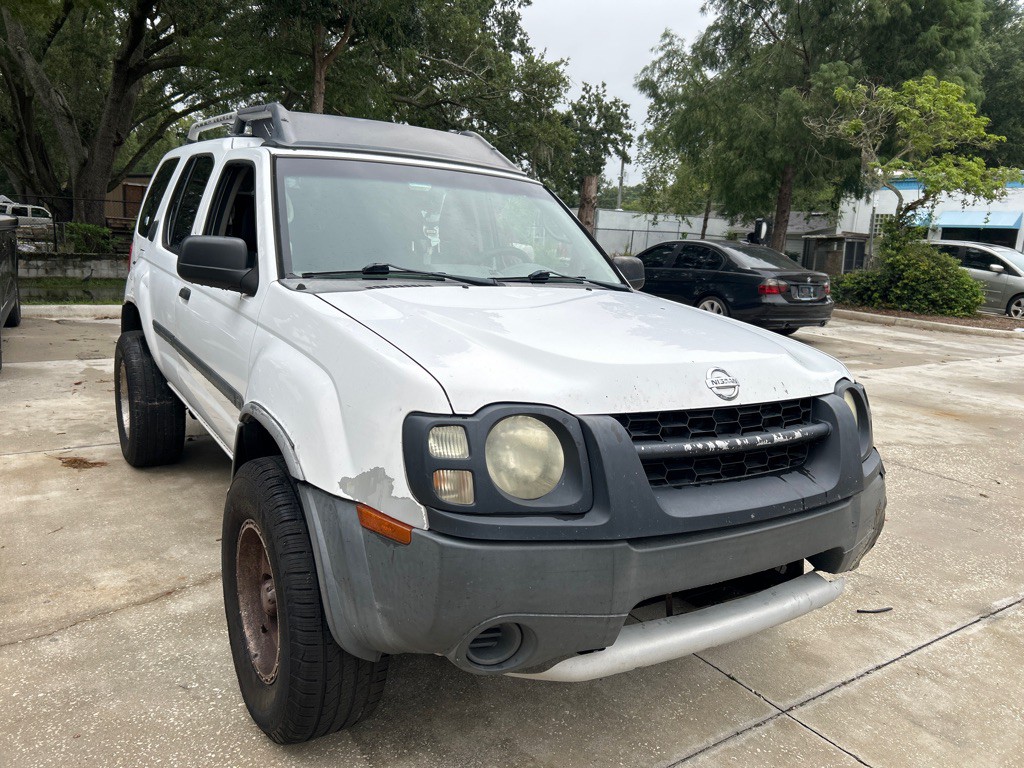 2003 Nissan Xterra Image 2
