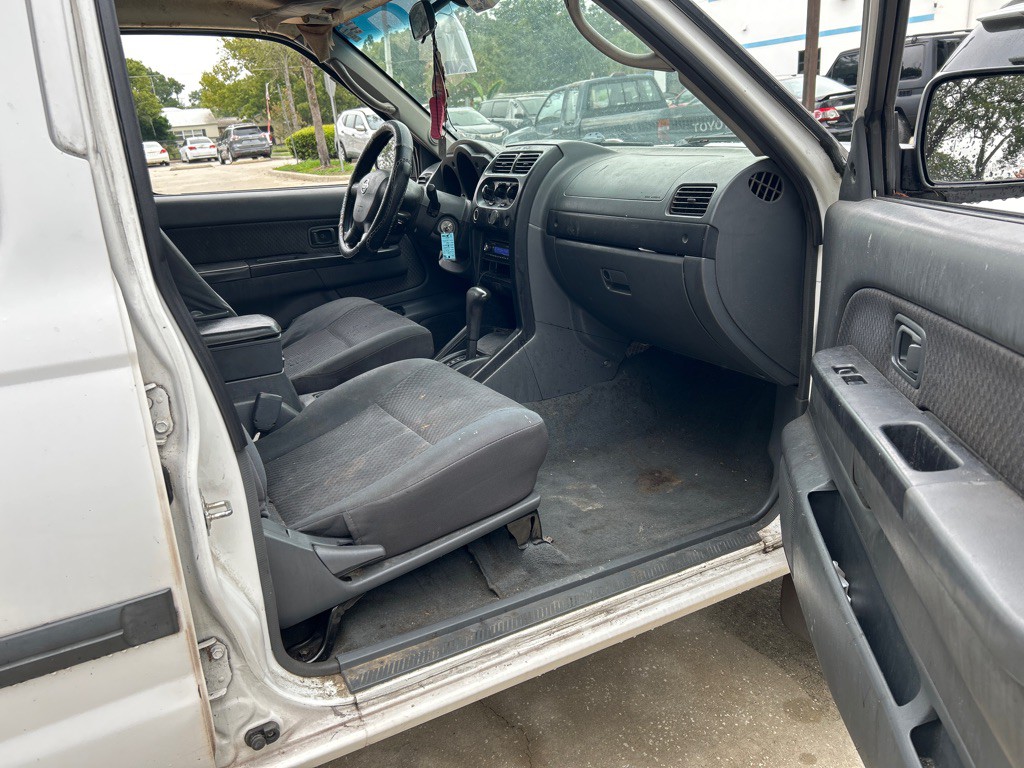 2003 Nissan Xterra Image 9