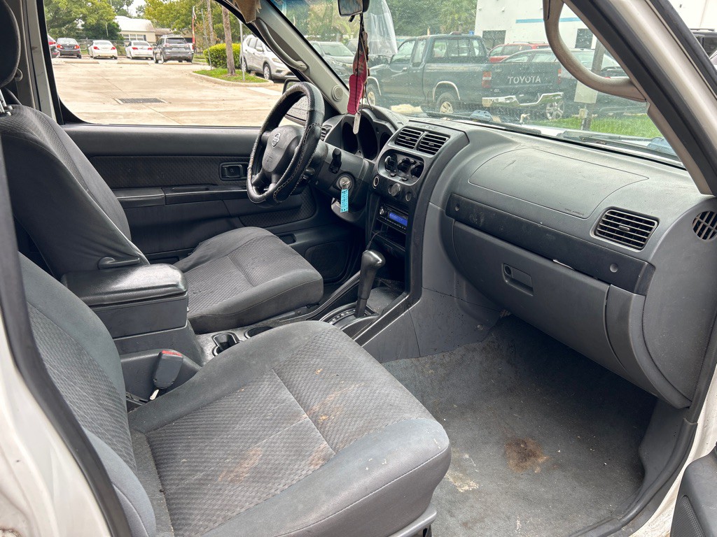 2003 Nissan Xterra Image 10
