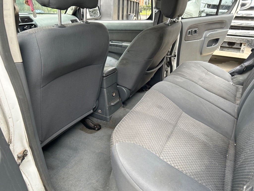 2003 Nissan Xterra Image 13
