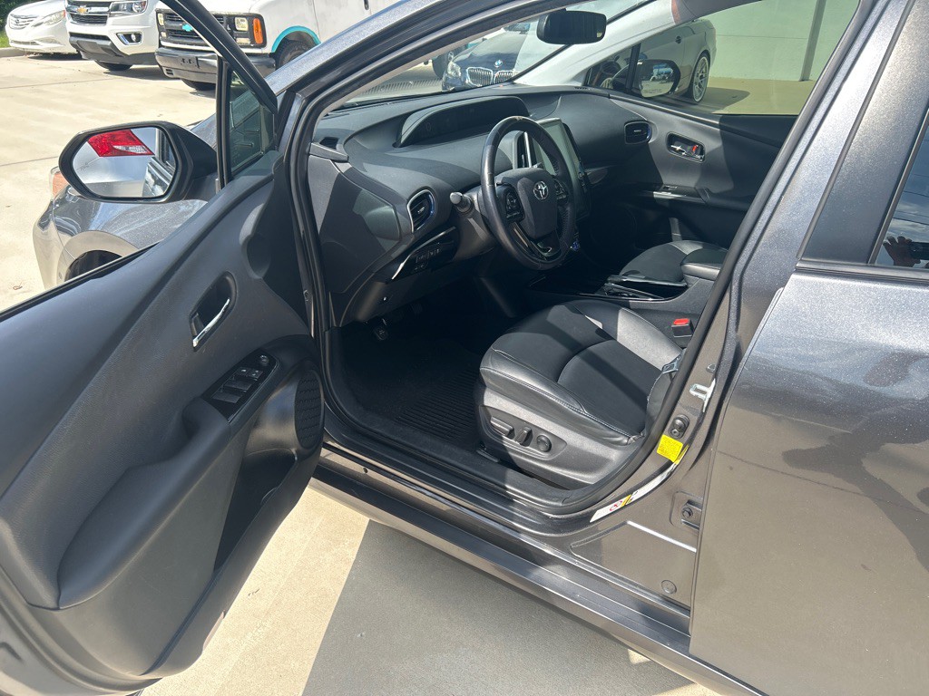 2022 Toyota Prius Image 6