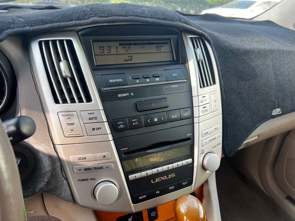 2007 Lexus RX Image 14