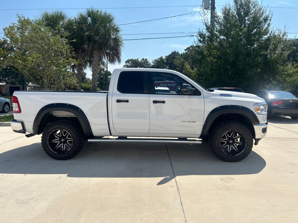 2023 RAM 1500 Image 4