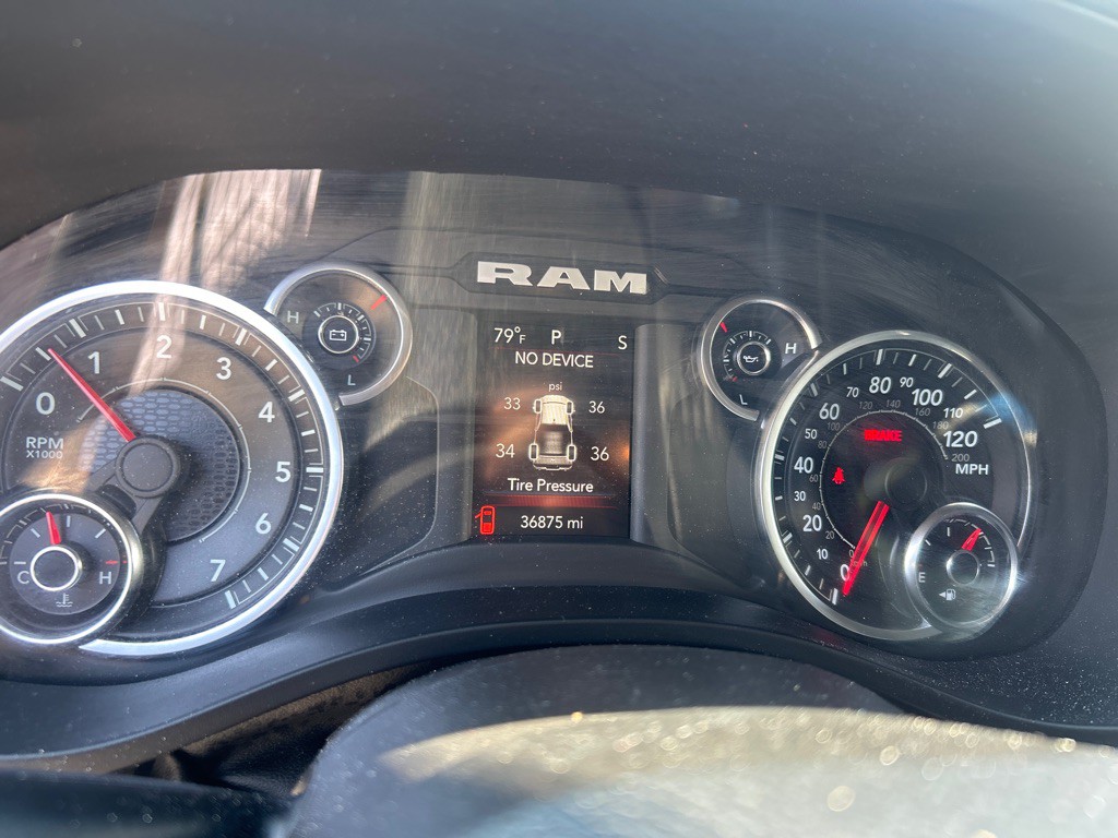 2023 RAM 1500 Image 8