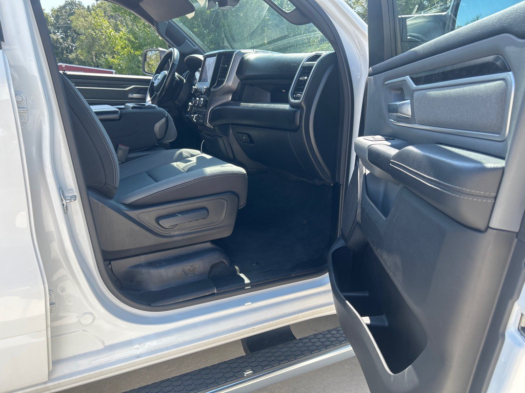 2023 RAM 1500 Image 10