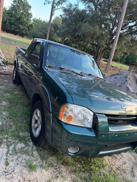 2002 Nissan Frontier Image 2