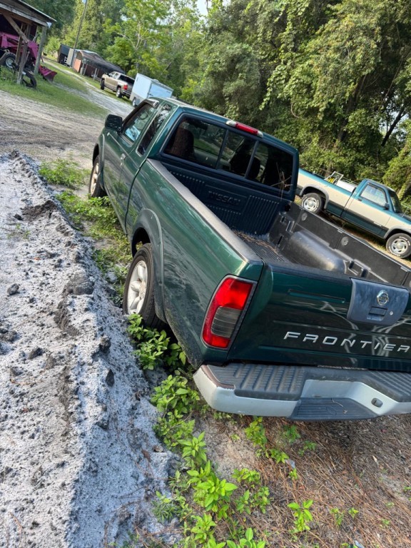 2002 Nissan Frontier Image 7