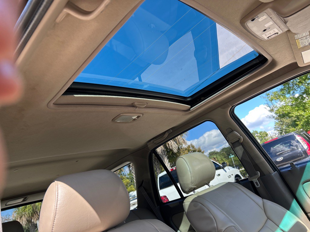 2000 Toyota 4Runner Image 12