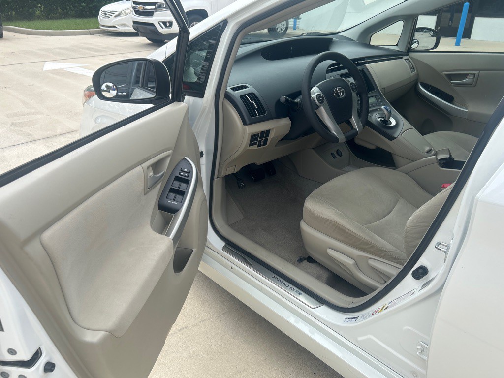 2011 Toyota Prius Image 7