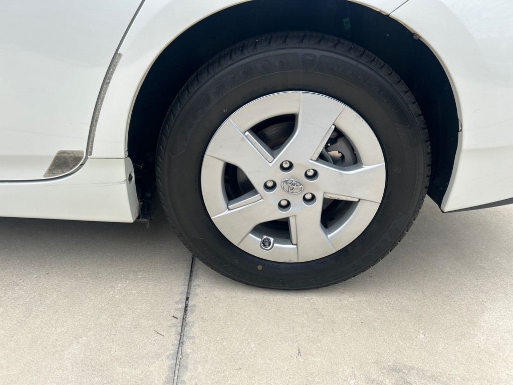 2011 Toyota Prius Image 21