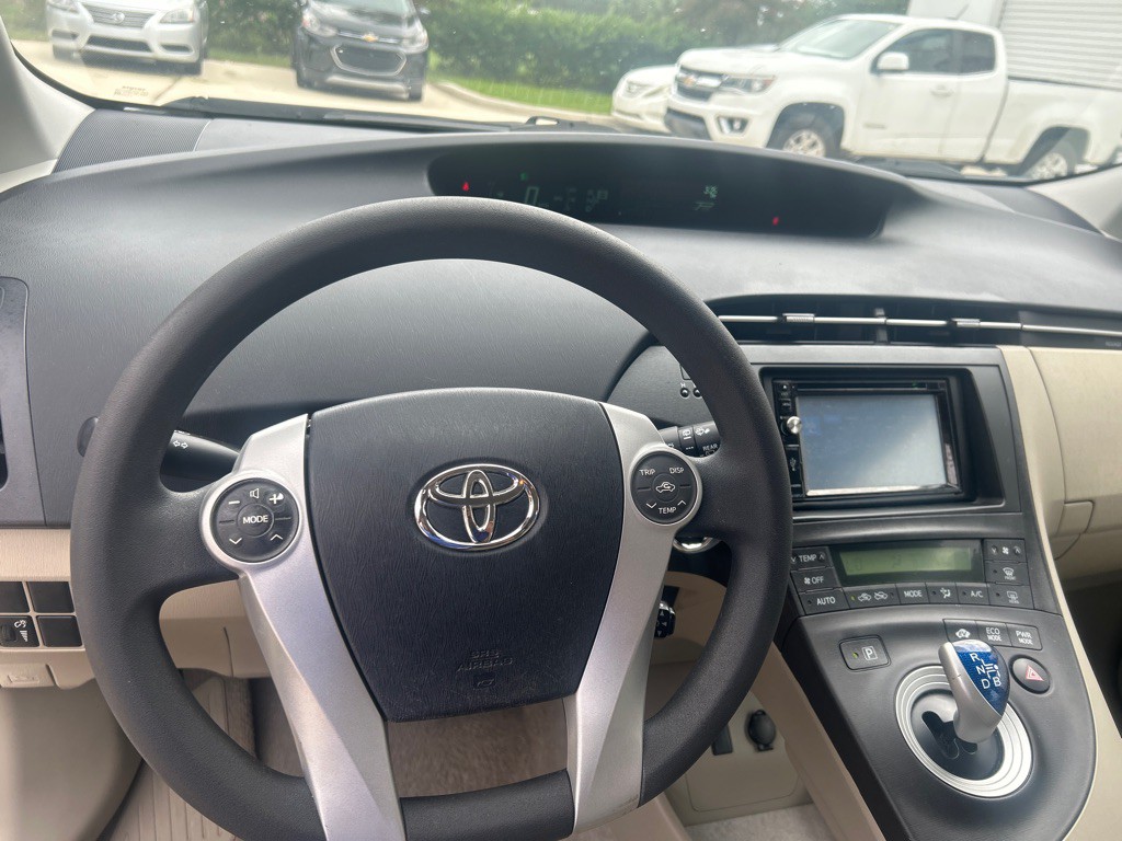 2011 Toyota Prius Image 9