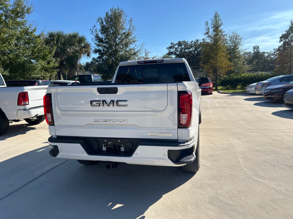 2021 GMC Sierra Image 4