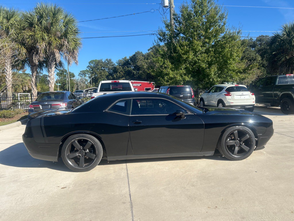2015 Dodge Challenger Image 3