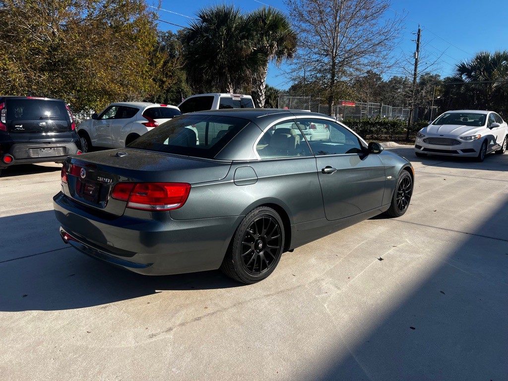 2009 BMW 3 Series Image 5