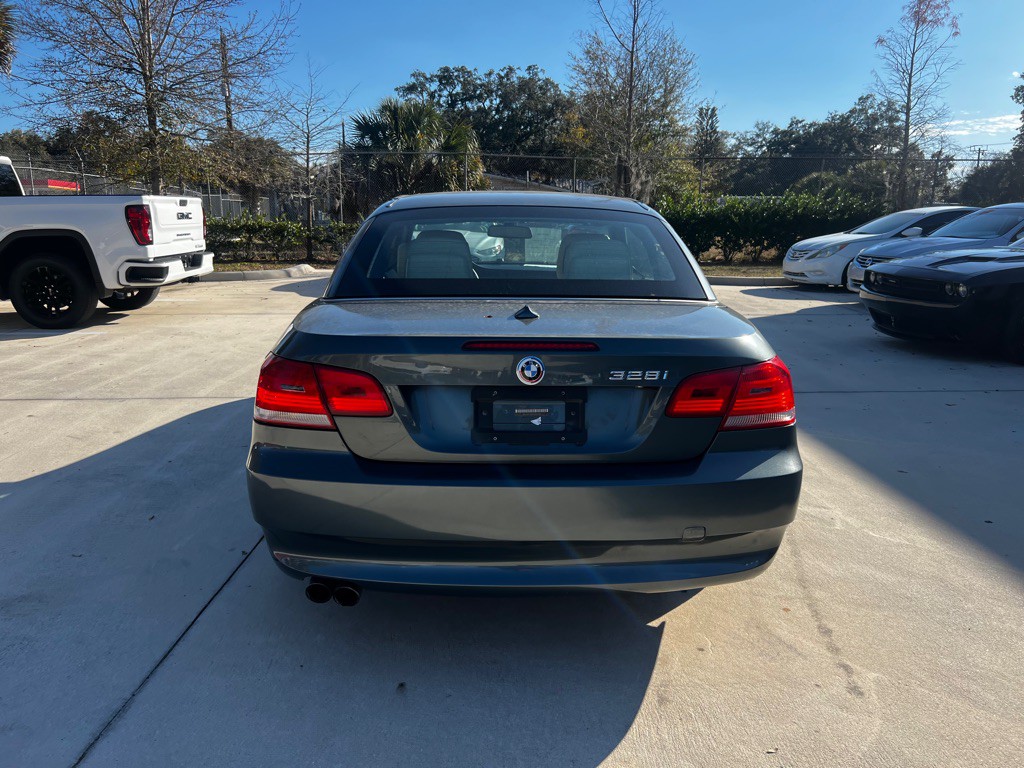 2009 BMW 3 Series Image 6