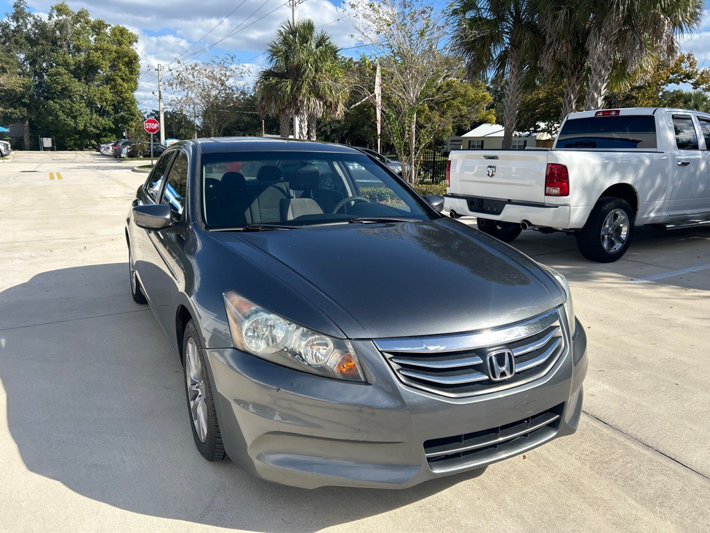 2012 Honda Accord Image 2