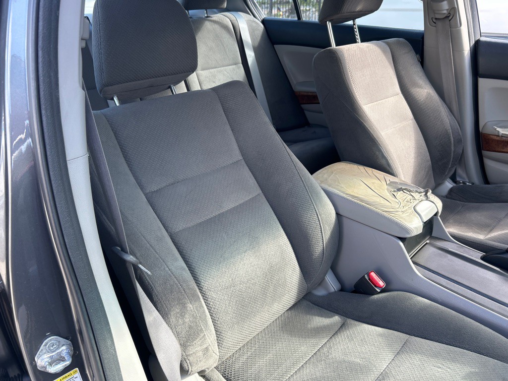 2012 Honda Accord Image 13