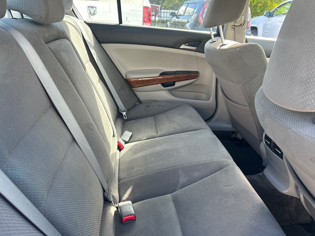 2012 Honda Accord Image 15