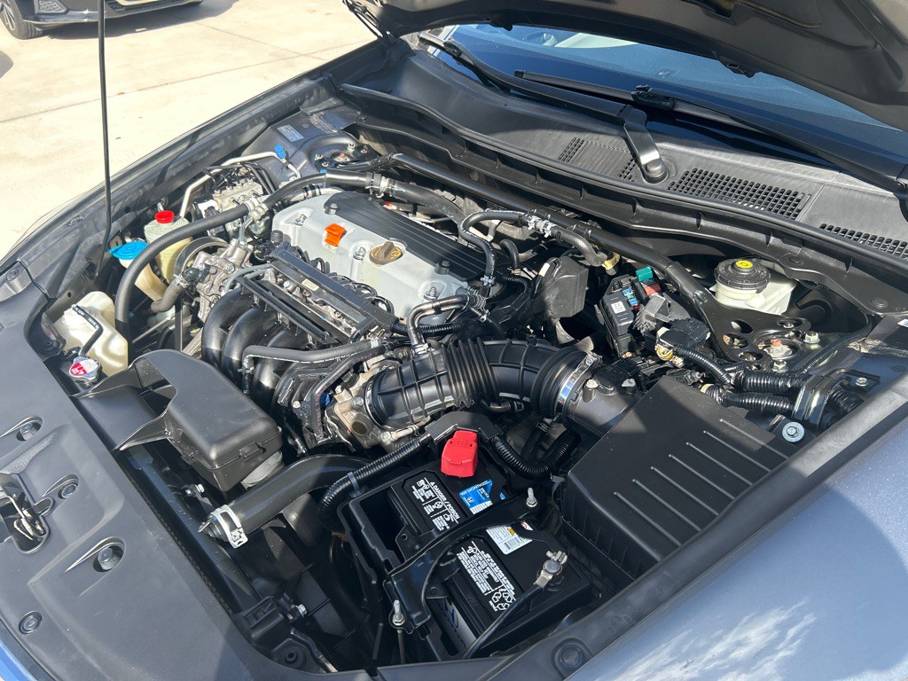 2012 Honda Accord Image 22