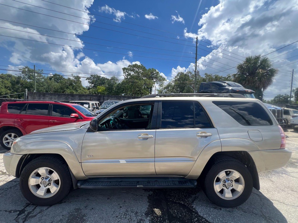 2005 Toyota 4Runner Image 3