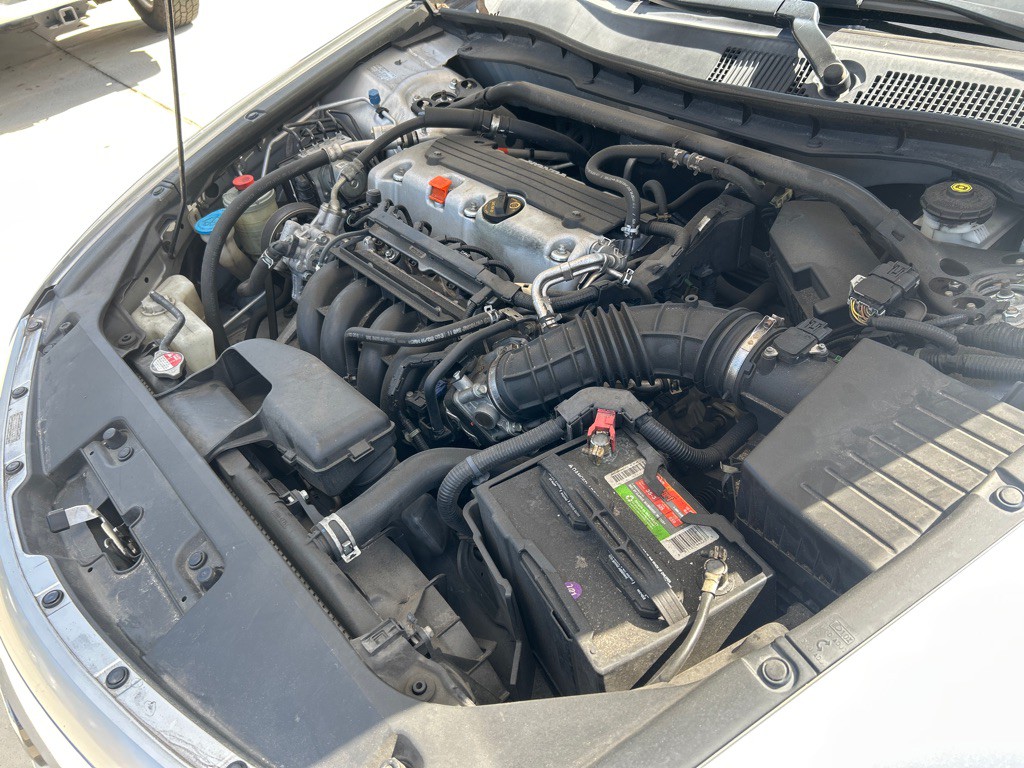 2012 Honda Accord Image 8